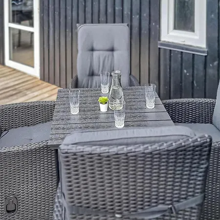 Nyaraló 2 Bedroom Amazing In Hemmet