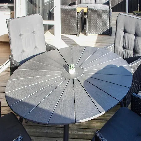 2 Bedroom Amazing In * Hemmet