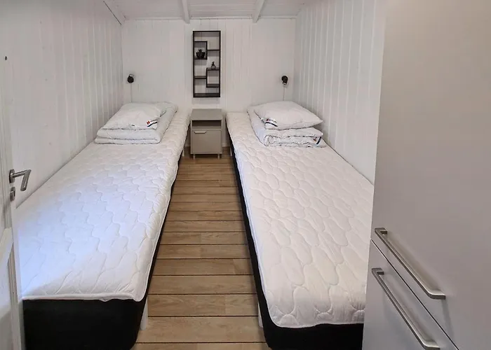 2 Bedroom Amazing In *